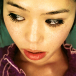 Chara (チャラ) 14thシングル『やさしい気持ち』(1997年4月23日発売) 高画質CDジャケット画像 (ジャケ写)